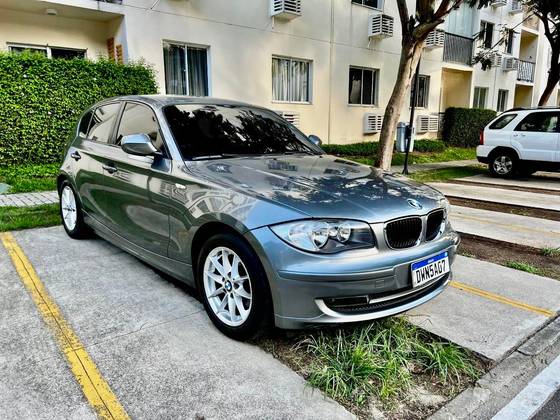 BMW 118i 1.8 UE71 16V GASOLINA 4P AUTOMÁTICO